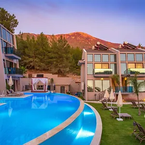 Orka Cove Penthouse & Adults Only Отель